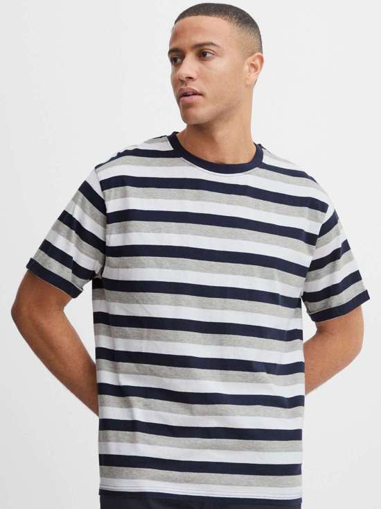 синий полосатый