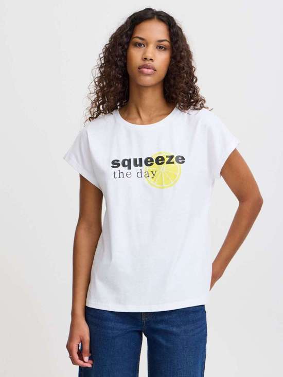 белый с рисунком