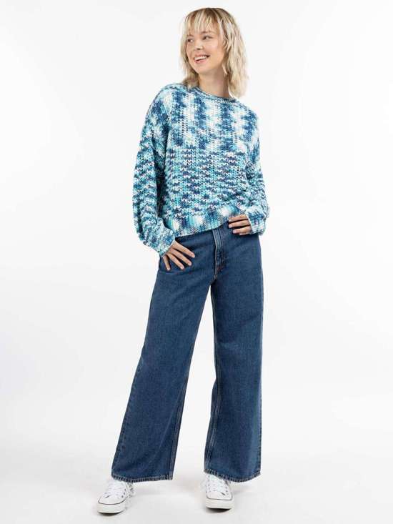 бирюзовый узорчатый