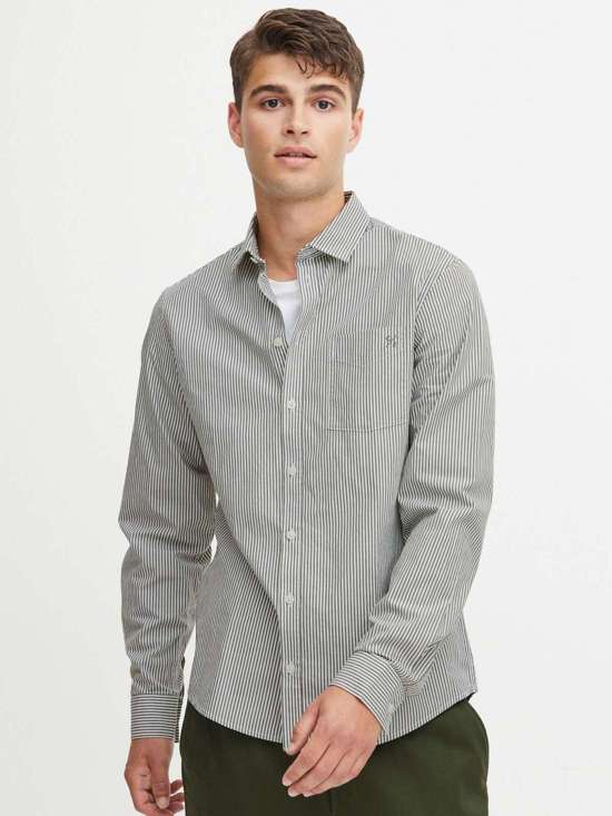 зеленый в полоску