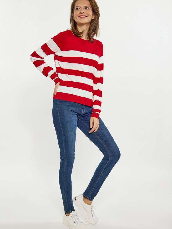 красный в полоску