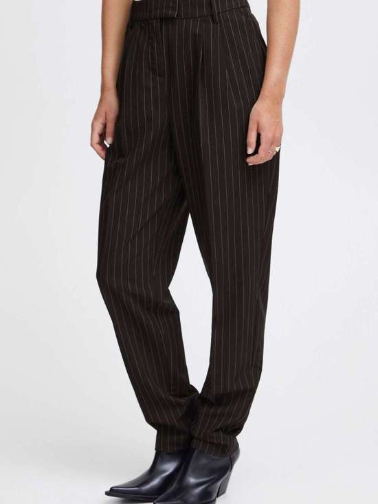 черный в полоску