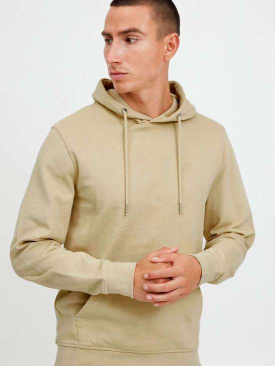 бежевый пестрый