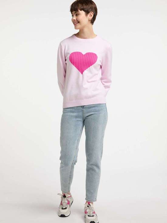 розовый узорчатый