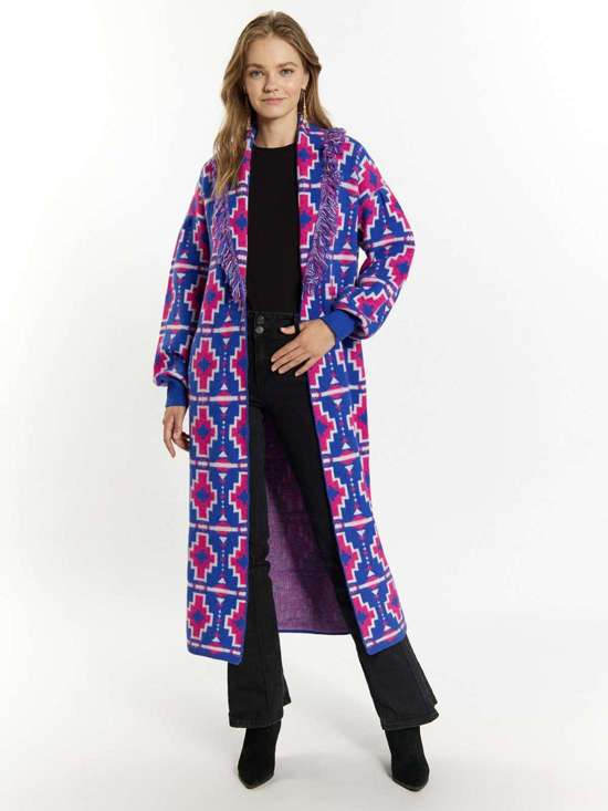 синий узорчатый