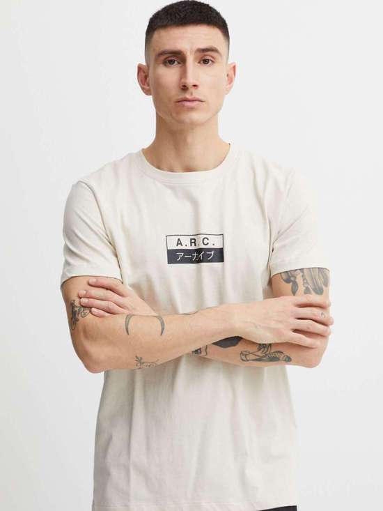 бежевый с рисунком