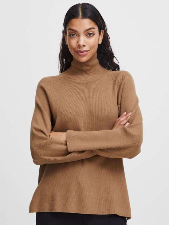 коричневый