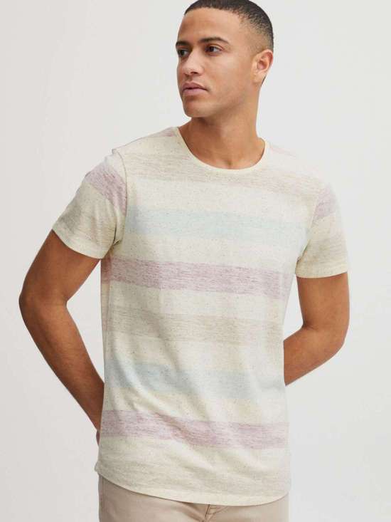 красный в полоску