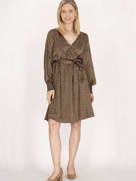 зеленый узорчатый