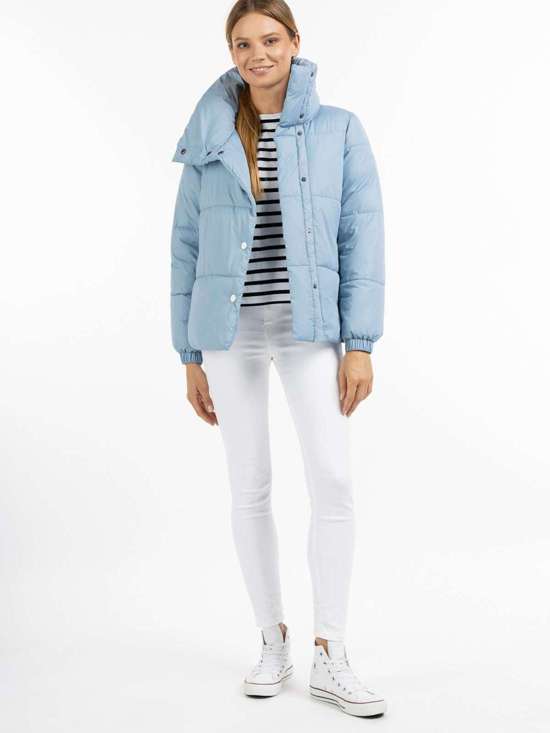 светло-синий