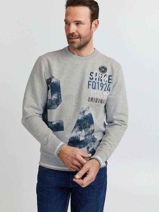 серый узорчатый