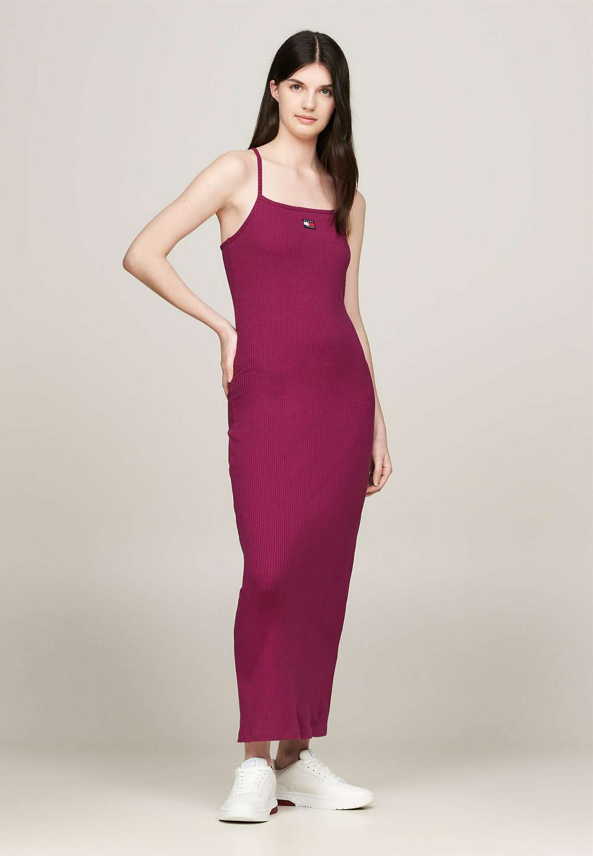 Платье TOMMY JEANS BADGE RIBBED STRAP BODYCON MAXI DRESS