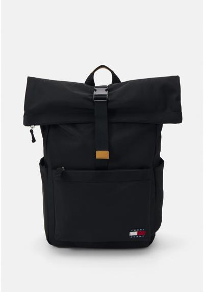 Рюкзак DAILY ROLLTOP BACKPACK UNISEX