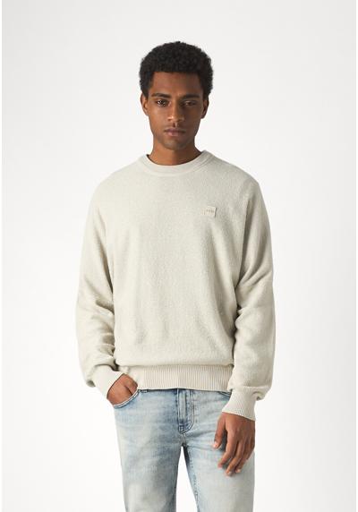 Пуловер APONIOL