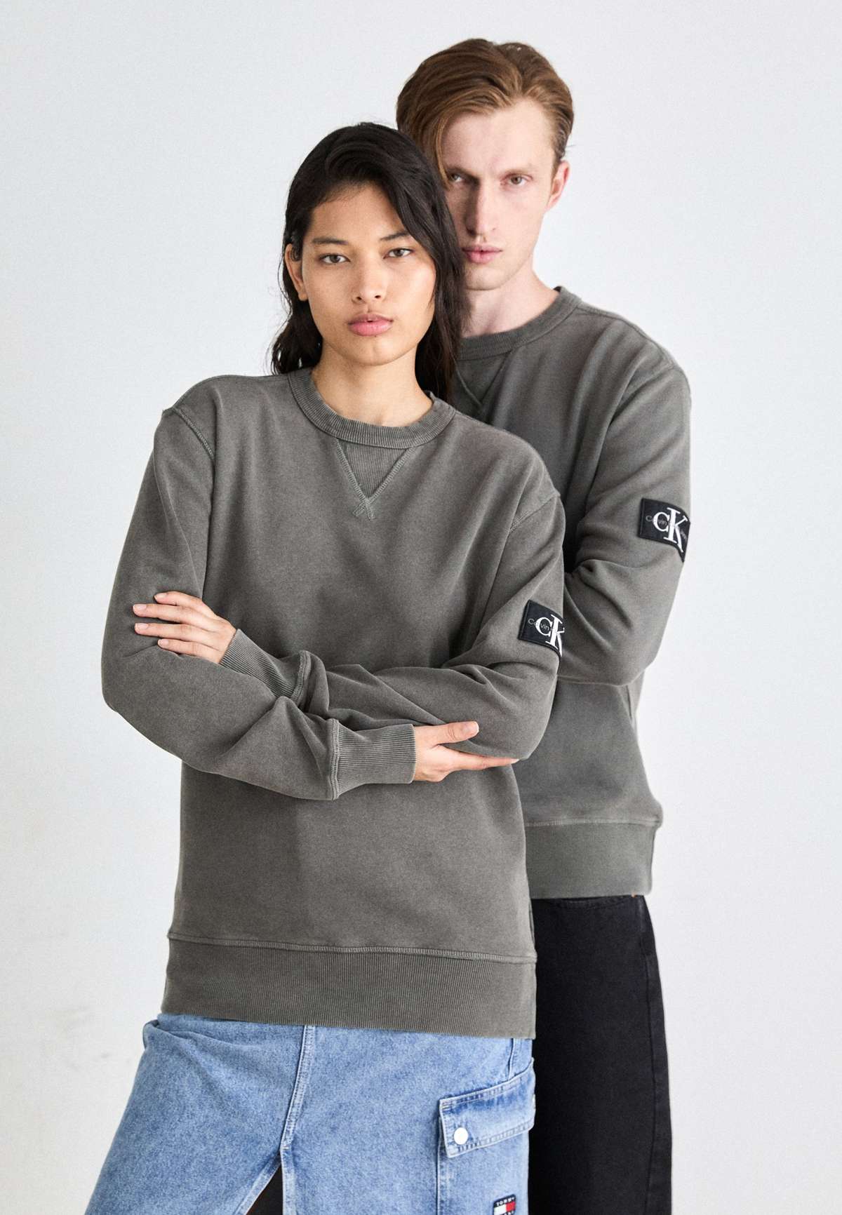 Кофта WASHED BADGE CREW NECK UNISEX