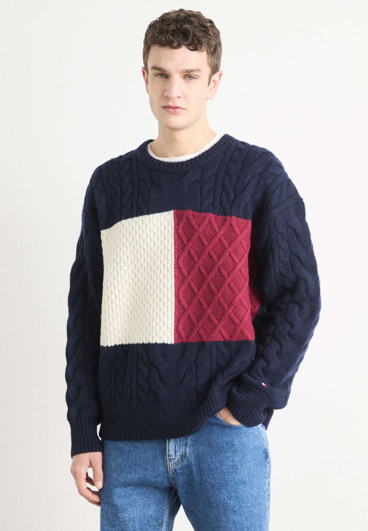 Пуловер FLAG SWEATER