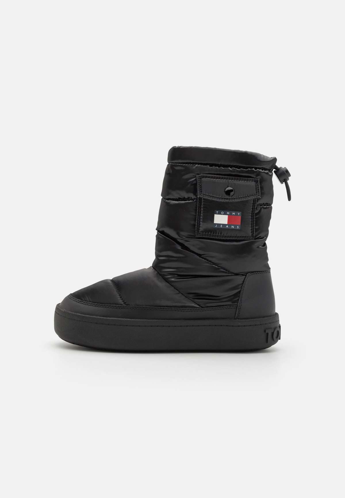 Зимние сапоги FEMININE BOOT