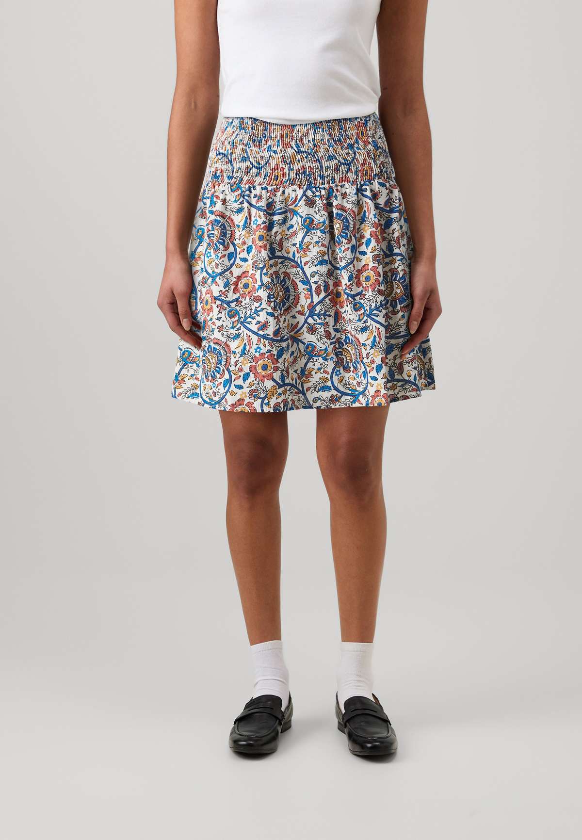 Юбка VMSIS SMOCK SHORT SKIRT