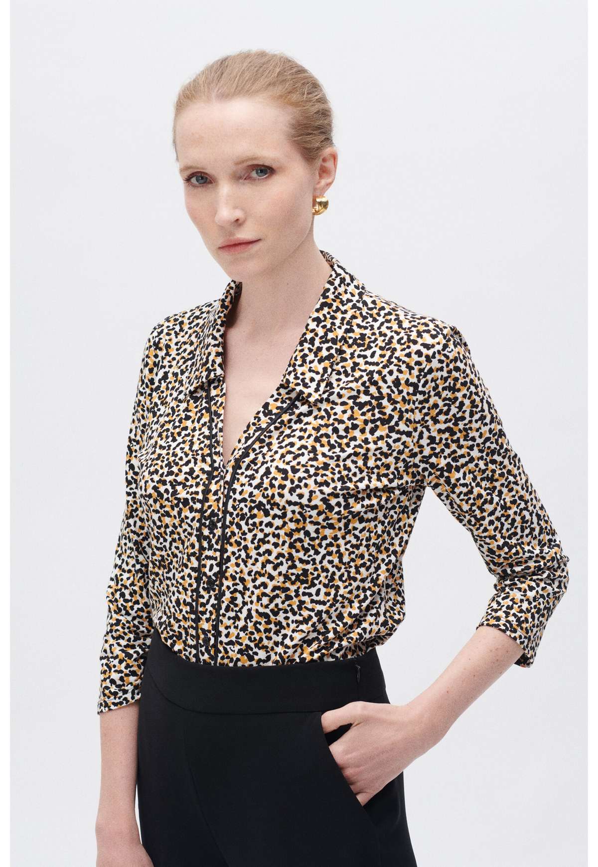 Блуза-рубашка CAROLL CAROLL; FRENCH BRAND; FASHION; ELEGANT; MODERN T-SHIRT TITO