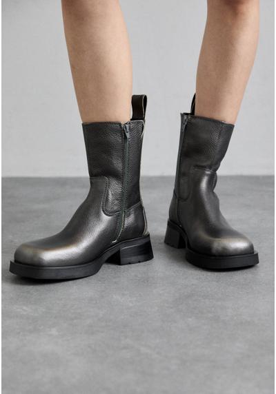 Сапоги YOLANDA BOOTS