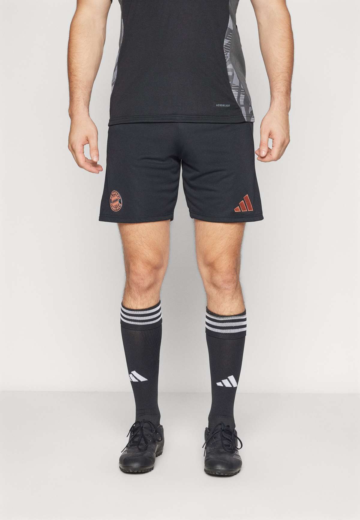 FC BAYERN MÜNCHEN AWAY SHORT - Vereinsmannschaften FC BAYERN MUNCHEN AWAY SHORT