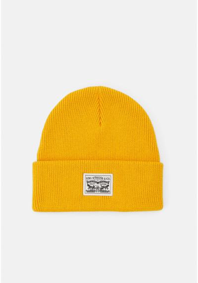 Шапка BACKPATCH BEANIE UNISEX