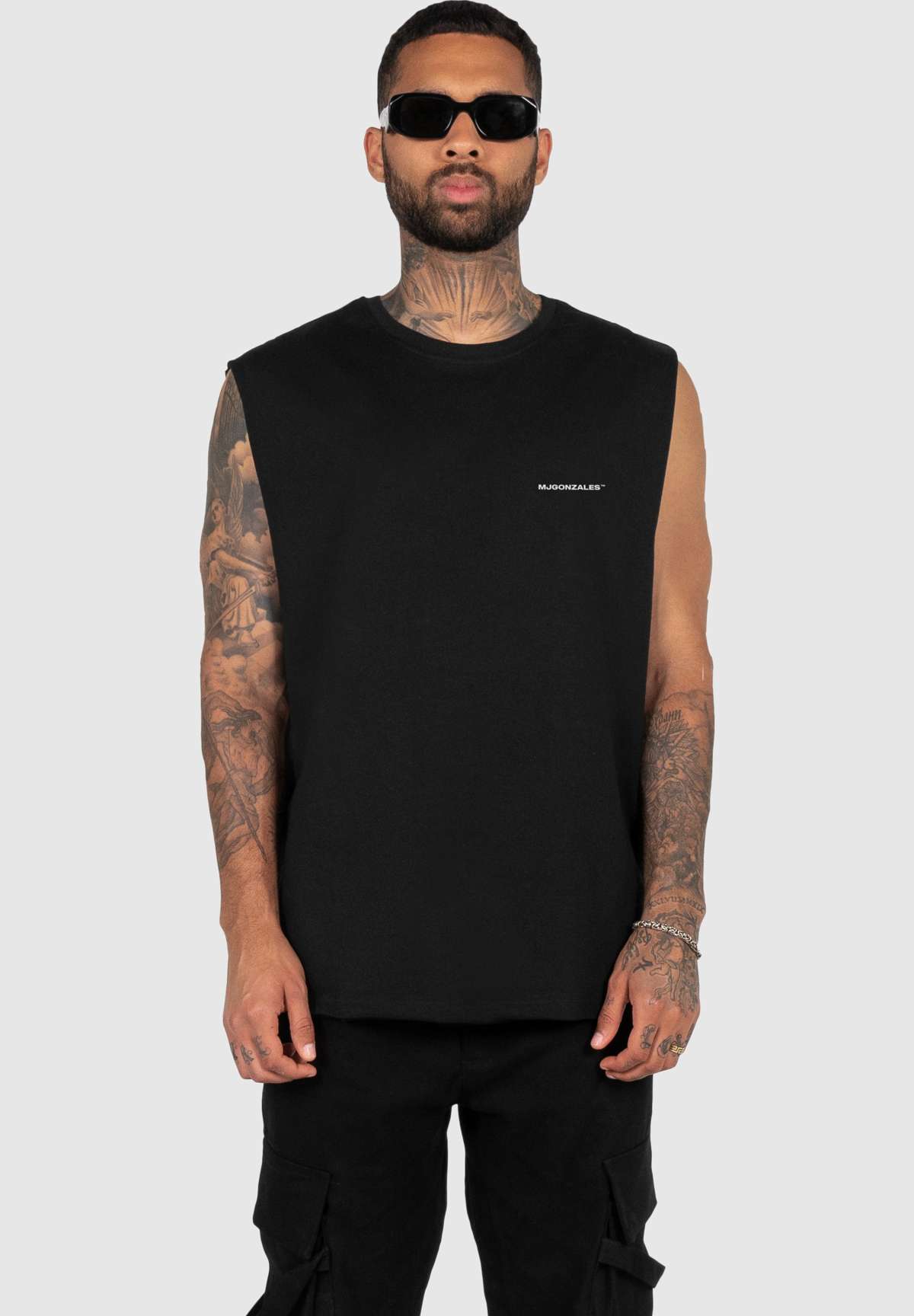 Топ TM SLEEVELESS TEE