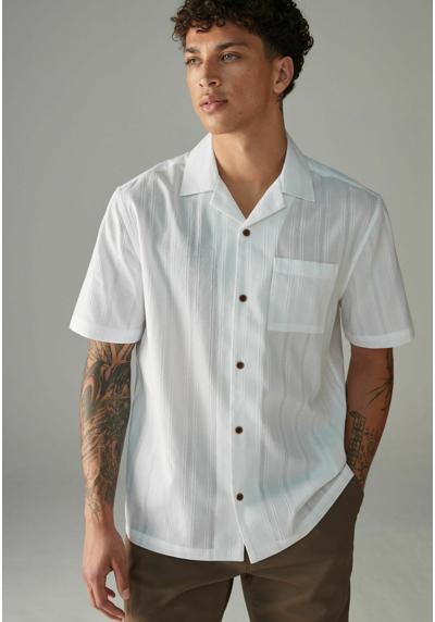 Рубашка TEXTURED SEERSUCKER SHORT SLEEVE REGULAR FIT