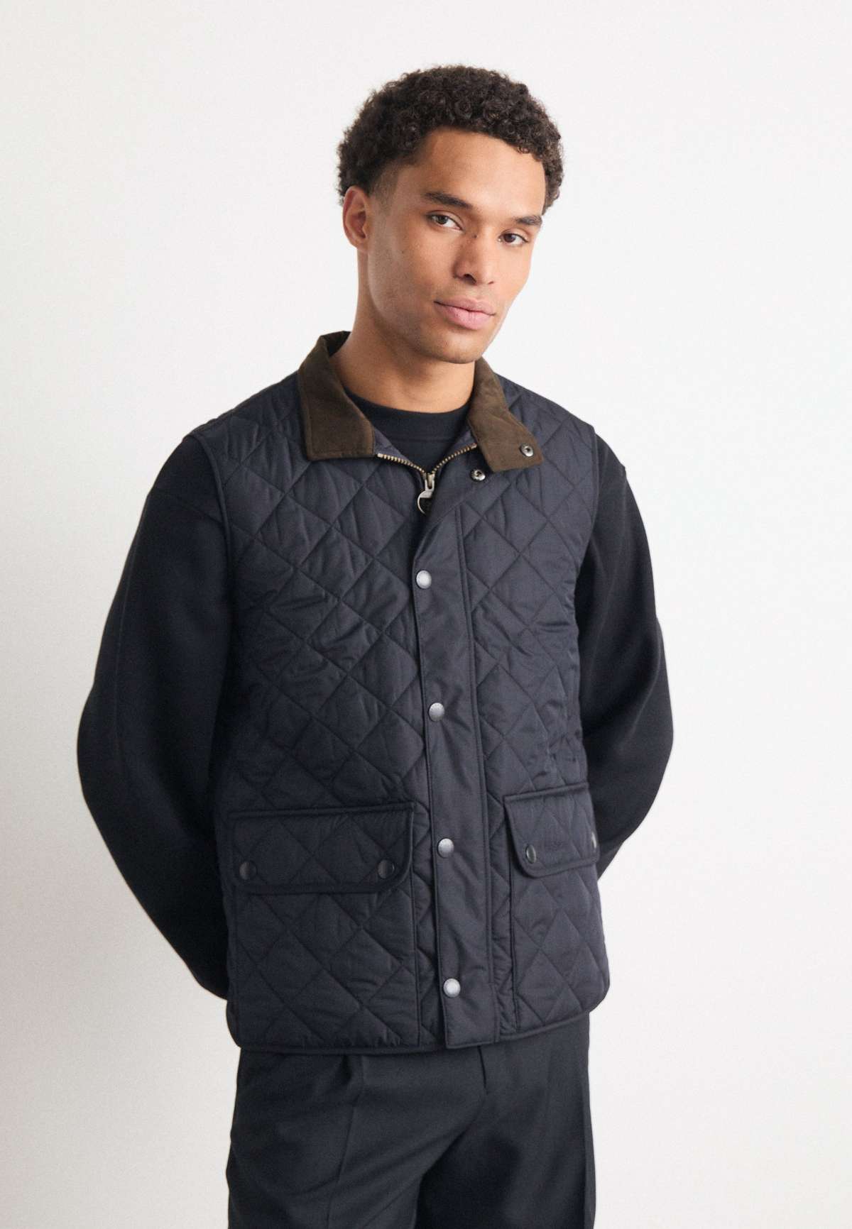 Жилет NEW LOWERDALE QUILTED GILET