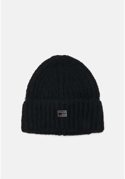 Шапка CITY BOLD BEANIE