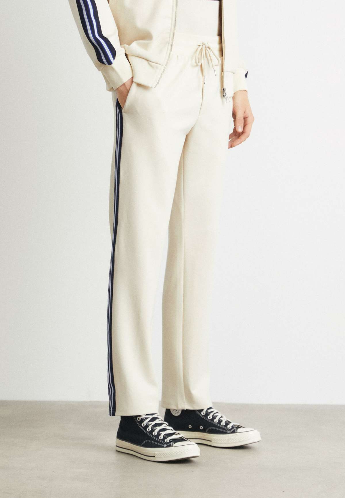 Брюки STERLING TRACK PANTS