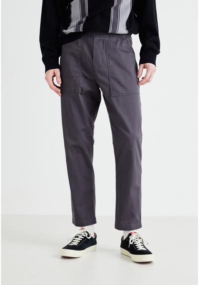 Брюки UTILITY EASY PANT