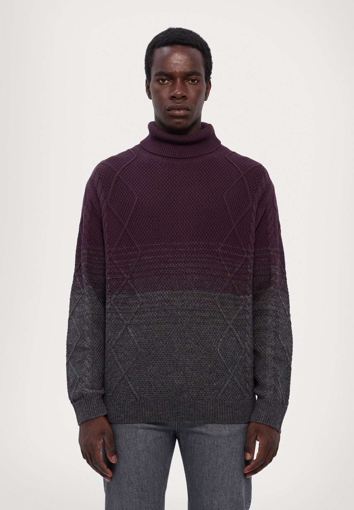 Пуловер ROLL NECK SWEATER