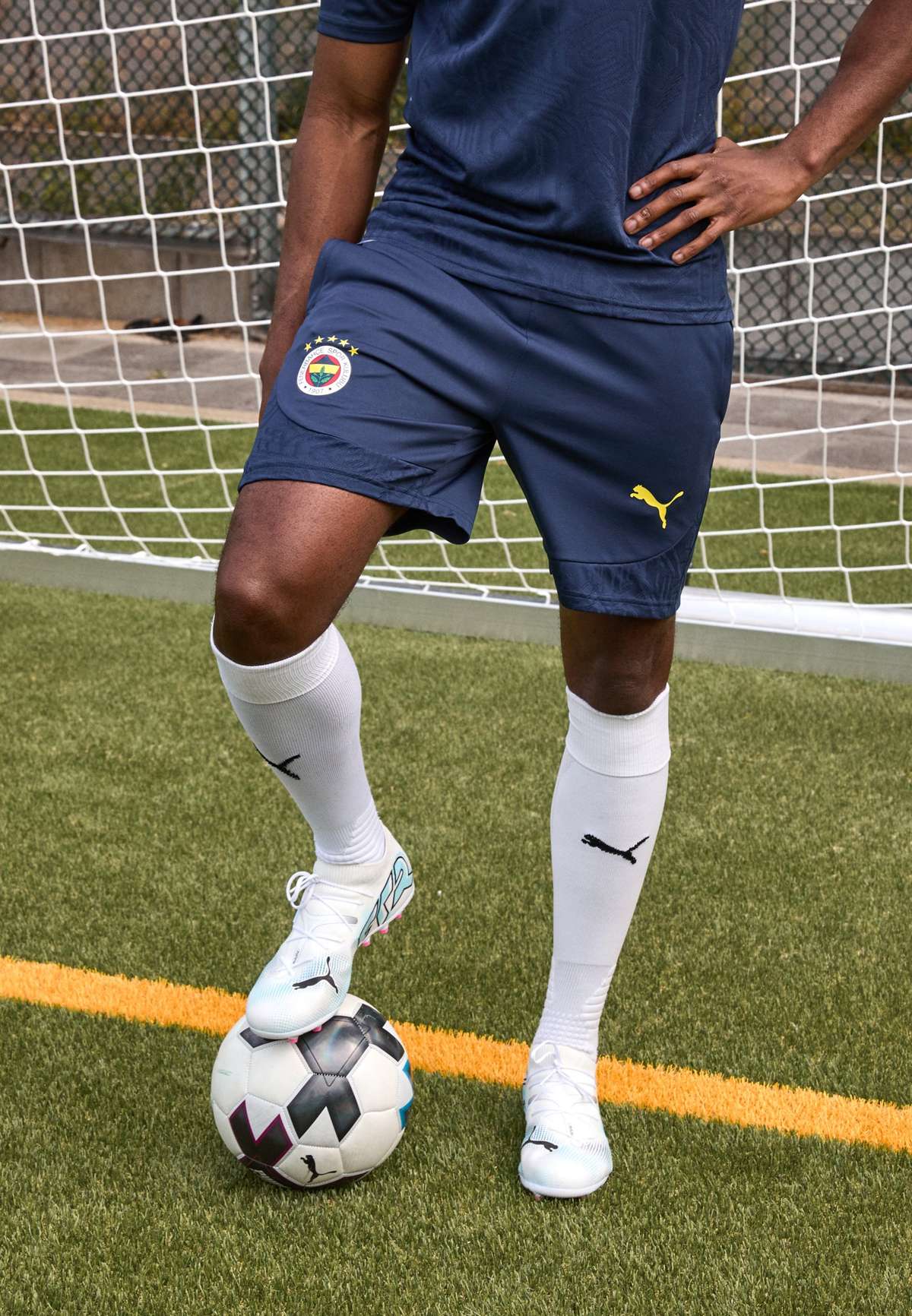 FENERBAHCE ISTANBUL TRAINING SHORTS - Vereinsmannschaften FENERBAHCE ISTANBUL TRAINING SHORTS