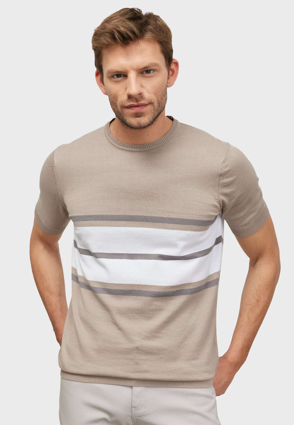 Футболка STANDARD FIT WEAR SHORT SLEEVE O COLLAR