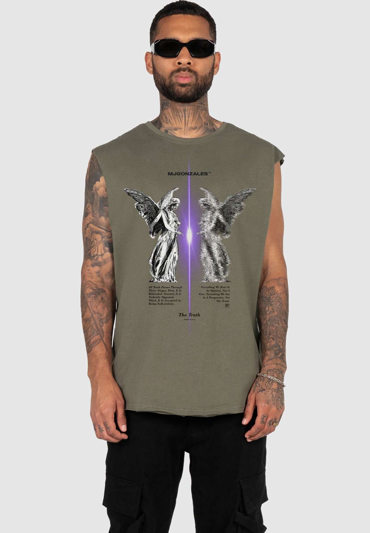 Топ THE TRUTH SLEEVELESS