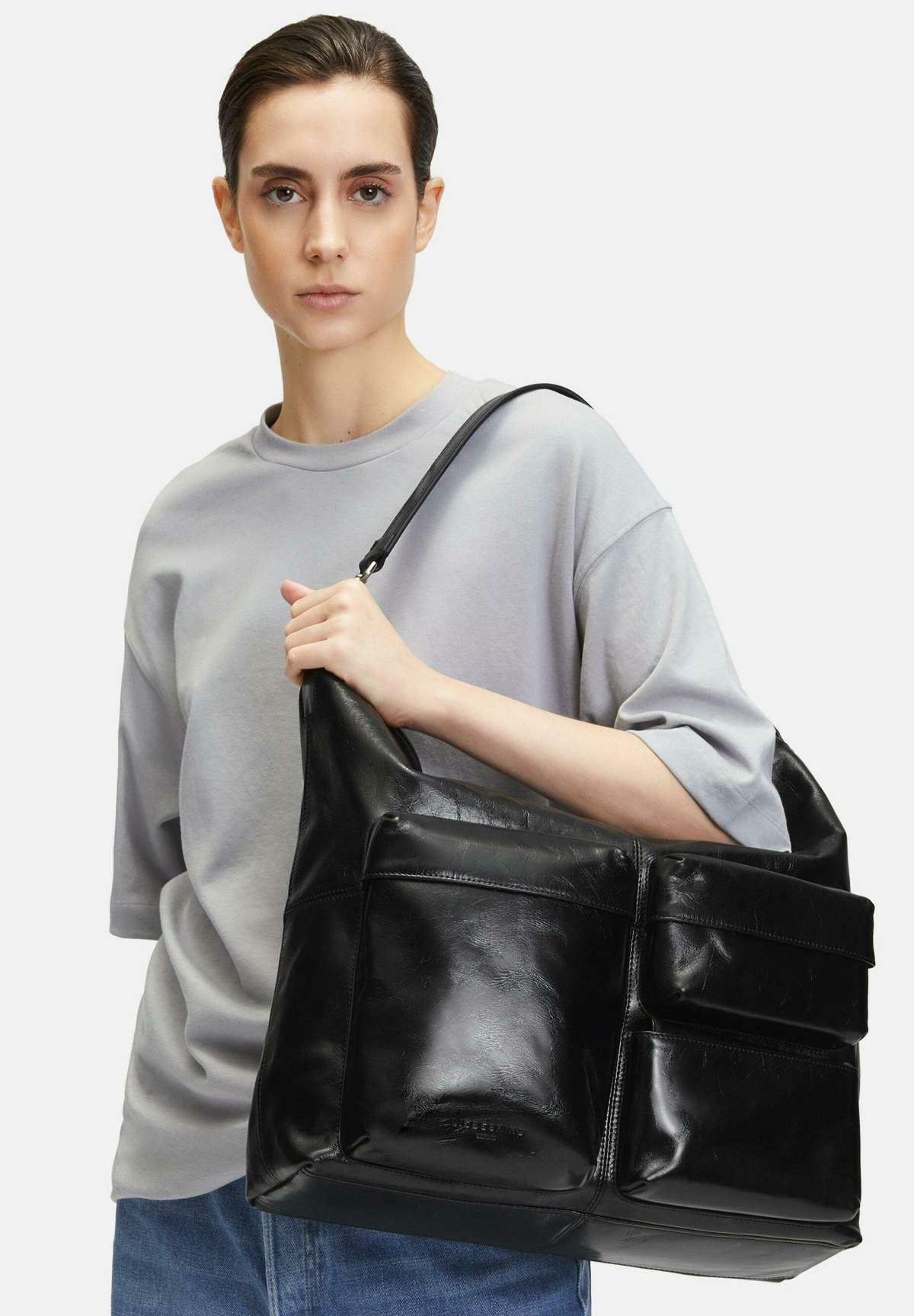 HOBO GROSSE AUS LACK - Shopping Bag HOBO GROSSE AUS LACK