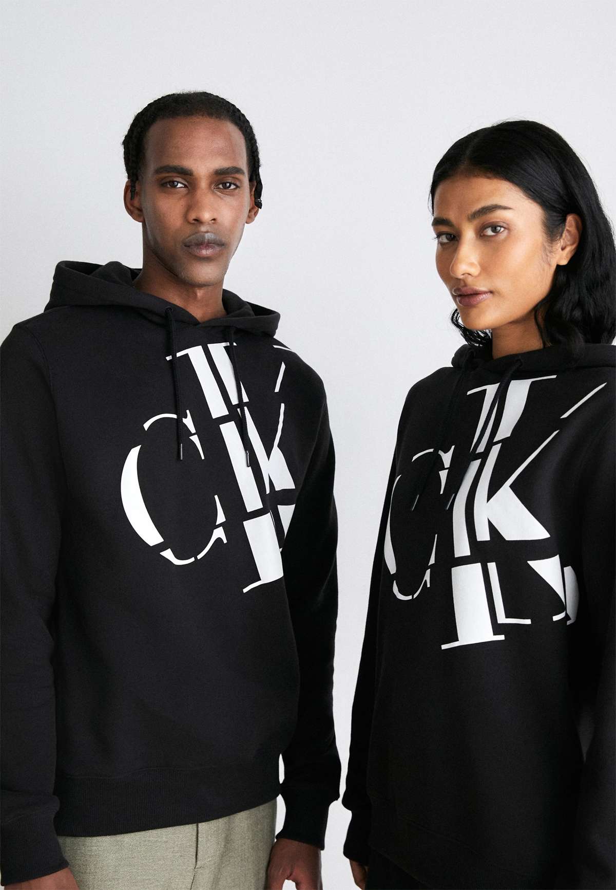 Кофта REGULAR HOODIE SCATTERED LOGO UNISEX