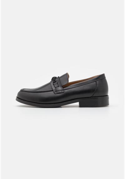 Слипоны HAYES LOAFER