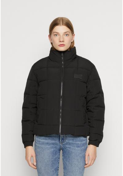 Зимняя куртка SMALL SIGNATURE QUILTED PUFFER JACKET