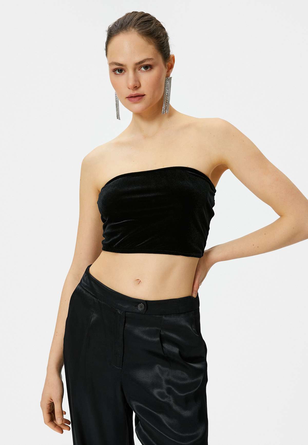 Топ STRAPLESS CROP TANK