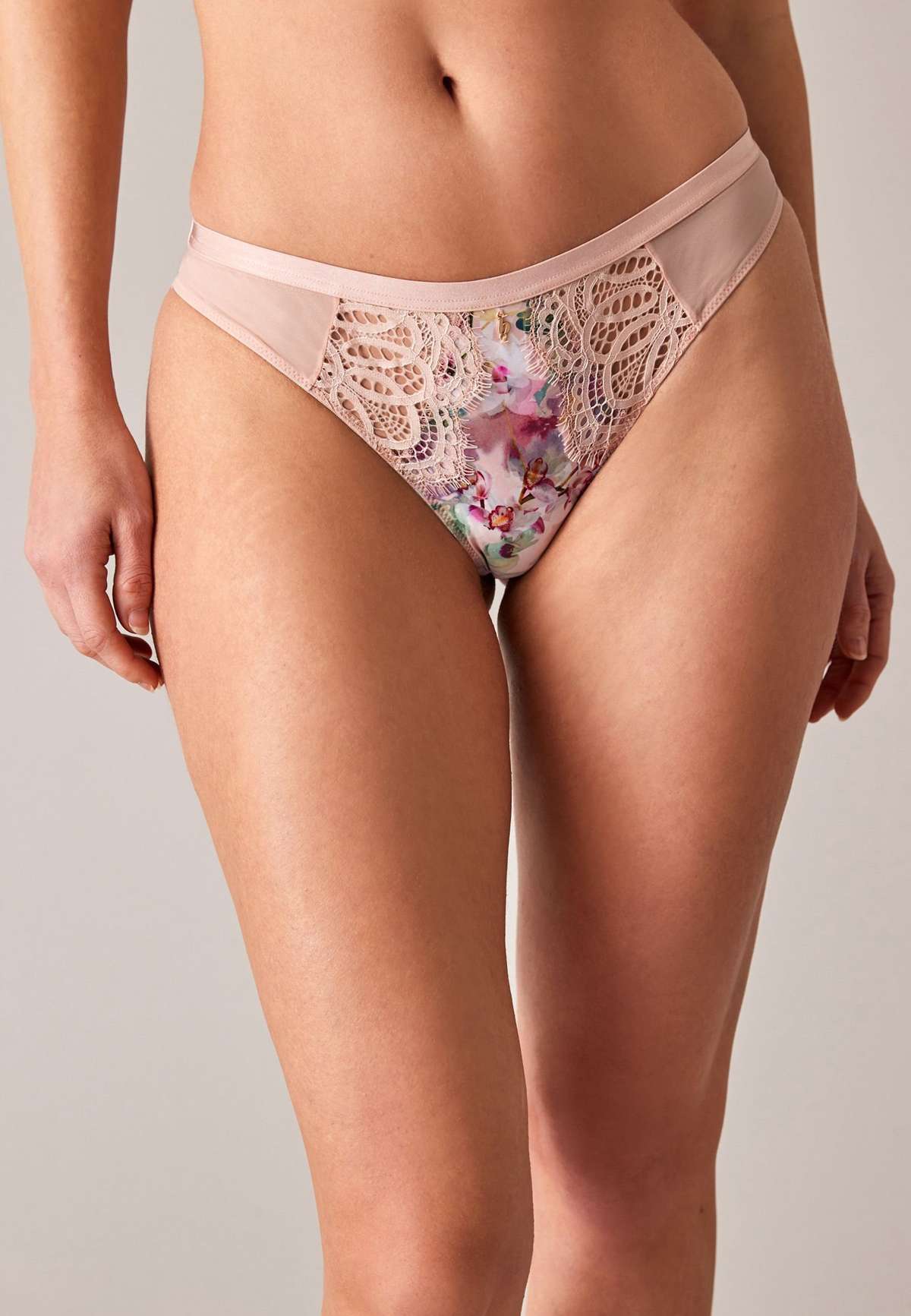 Трусы B BY TED BAKER PINK FLORAL SATIN BRAZILLIAN KNICKERS