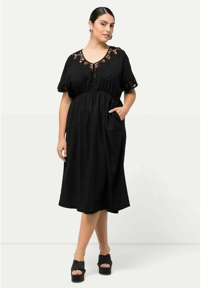 Платье LACE TRIMMED SHORT SLEEVE MIDI