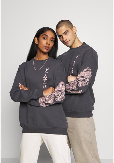 Кофта SLEEVES DRAGON CNECK