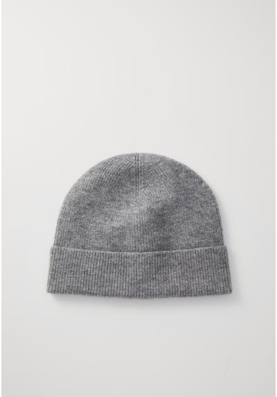 Шапка CLASSIC BEANIE