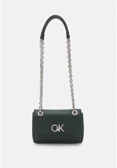 Сумка RELOCK SHOULDER BAG