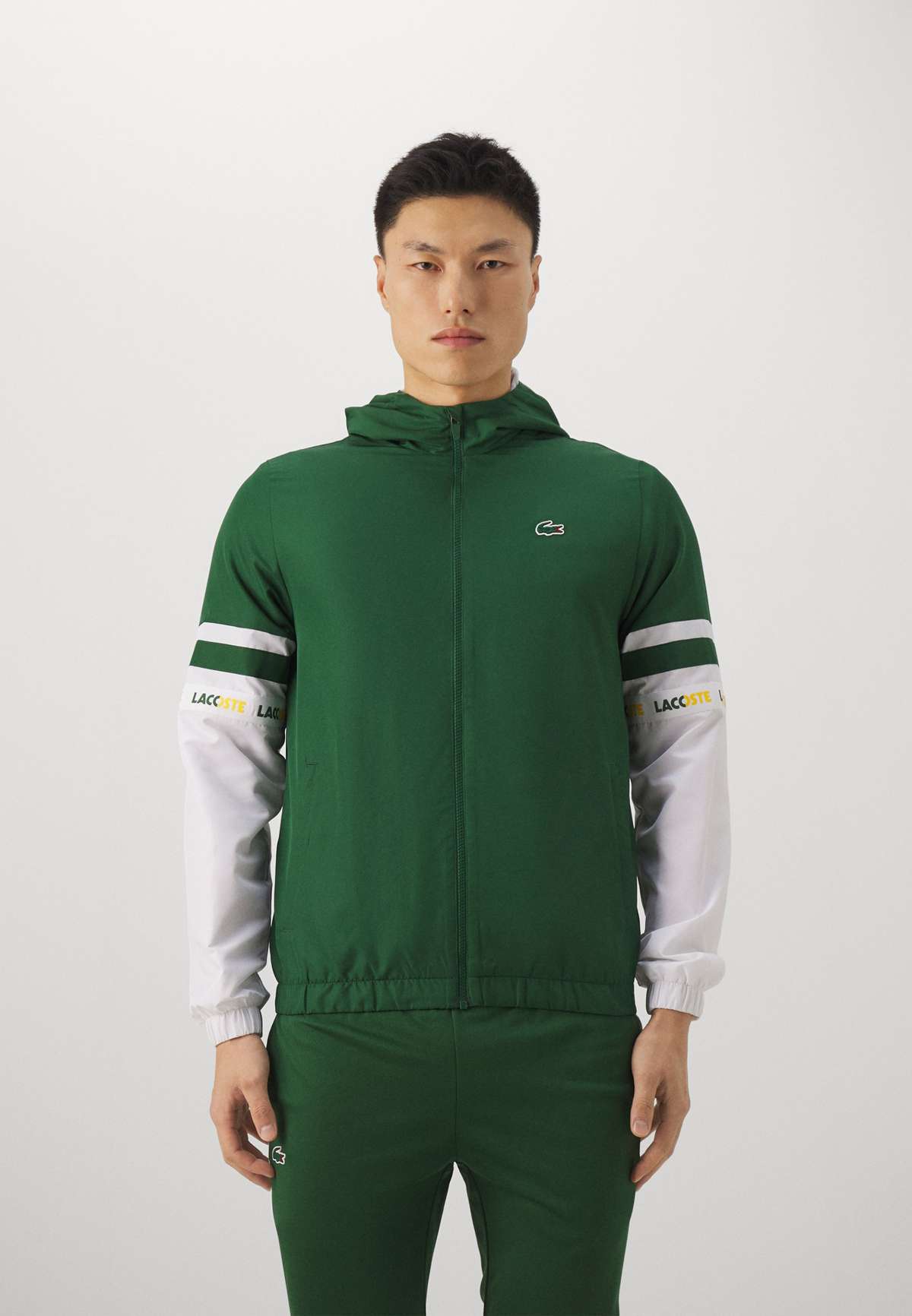 Спортивная куртка HOODIE JACKET TC