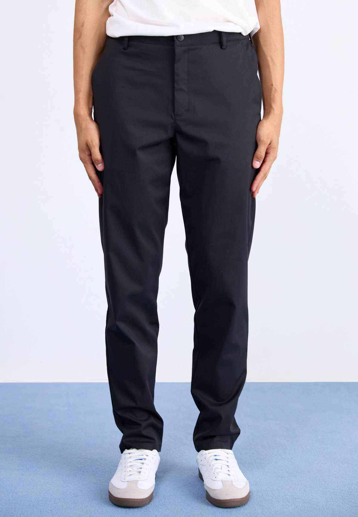 Брюки ATHLETICS STANDARD TAPERED PANT