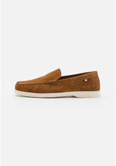 Ботинки CASUAL LOAFER