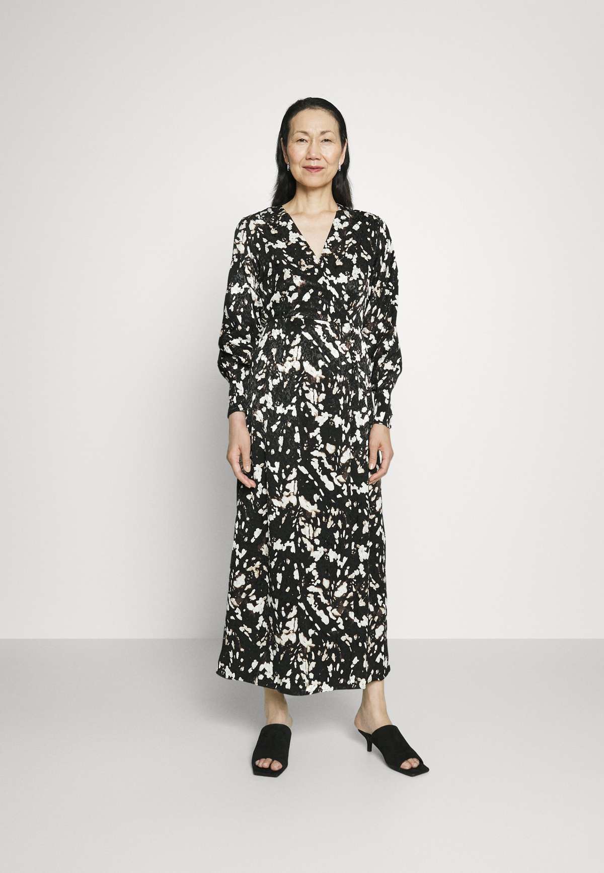 Платье SLFJUSTINE ANKLE WRAP DRESS